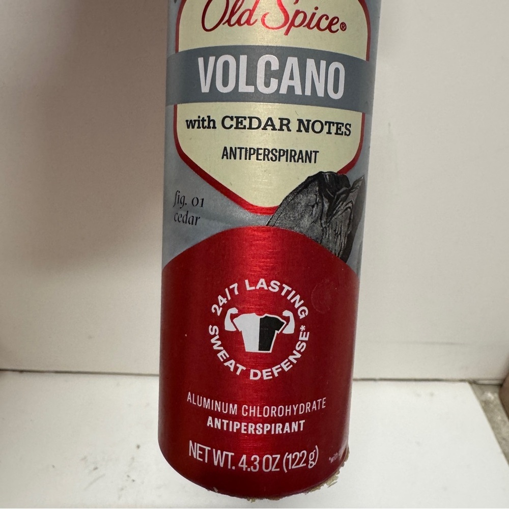 Old Spice Antiperspirant & Deodorant Dry Spray Volcano 4.3oz - Picture 2 of 2